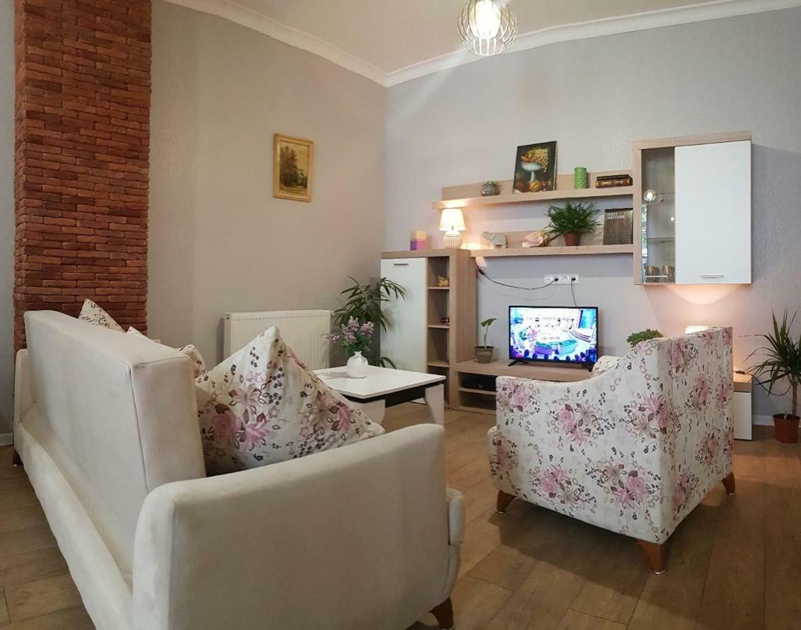 Mtatsminda Apartment Tbilisi Exterior foto